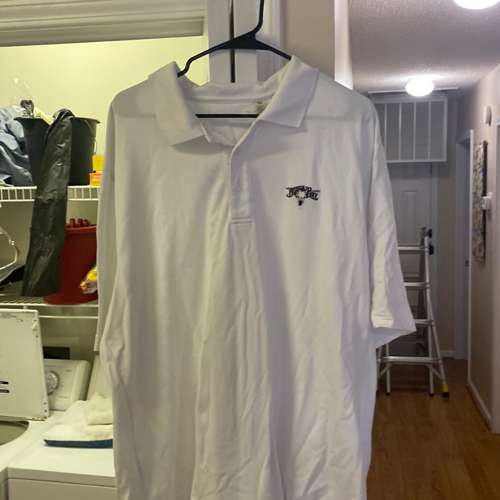 Bulls bay golf polo
